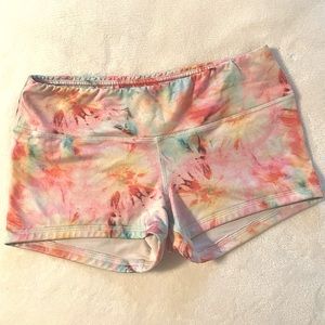 Fleo Tie Dye Shorts, Medium